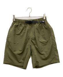 GRAMICCI×URBAN RESEARCH（グラミチ×アーバンリサーチ）の古着「LOWERCASE NYLON LOOSE SHORT」｜オリーブ