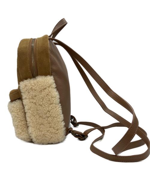 UGG（アグ）UGG (アグ) スウェードリュック ブラウン×ホワイトの古着・服飾アイテム