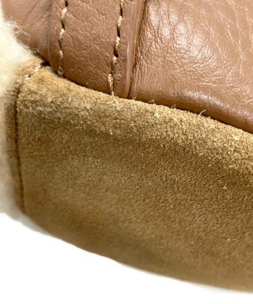 UGG（アグ）UGG (アグ) スウェードリュック ブラウン×ホワイトの古着・服飾アイテム