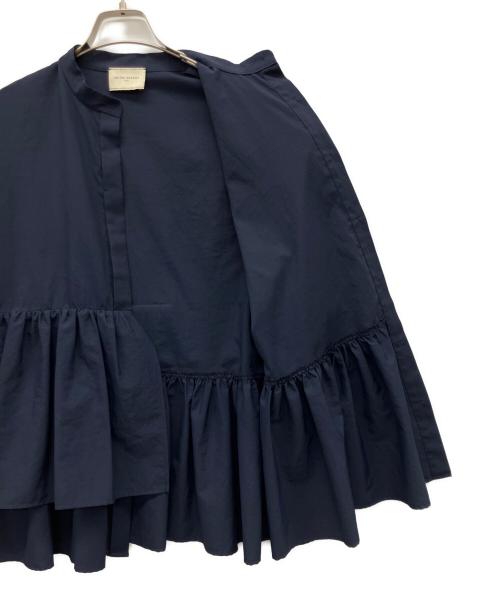 UNITED ARROWS（ユナイテッドアローズ）UNITED ARROWS (ユナイテッドアローズ) イレギュラーペプラムブラウス ネイビー サイズ:36の古着・服飾アイテム