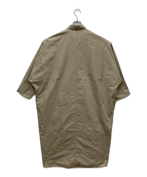 The shirts（ザシャツ）The shirts (ザシャツ) 半袖ワンピース ベージュ サイズ:2の古着・服飾アイテム