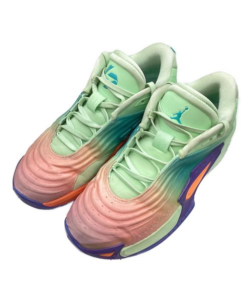 NIKE（ナイキ）NIKE (ナイキ) ローカットスニーカー オレンジ サイズ:26.5の古着・服飾アイテム
