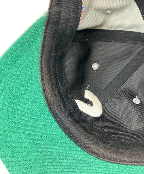 SUPREME（シュプリーム）SUPREME (シュプリーム) 6パネルキャップ グレーの古着・服飾アイテム