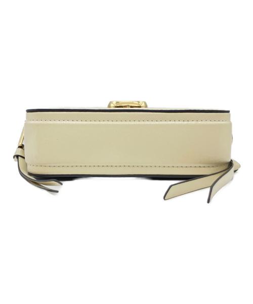 Marc by Marc Jacobs（マークバイマークジェイコブス）Marc by Marc Jacobs (マークバイマークジェイコブス) ショルダーバッグ ホワイト×ブラックの古着・服飾アイテム