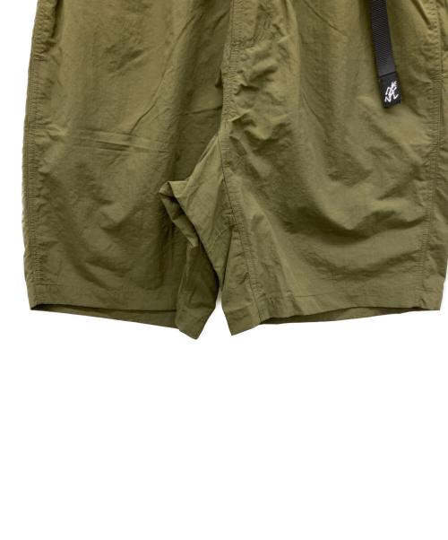 GRAMICCI（グラミチ）GRAMICCI (グラミチ) LOWERCASE NYLON LOOSE SHORT オリーブ サイズ:Mの古着・服飾アイテム
