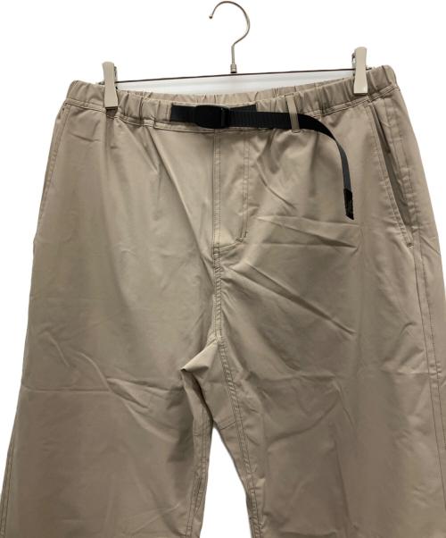 GRAMICCI（グラミチ）GRAMICCI (グラミチ) URBAN RESEARCH (アーバンリサーチ) 別注SOLOTEX STRETCH PANTS ベージュ サイズ:XLの古着・服飾アイテム