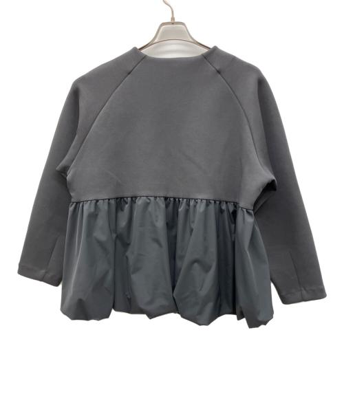 23区（ニジュウサンク）23区 (ニジュウサンク) コットンエアーバルーンライトアウター グレー サイズ:44の古着・服飾アイテム