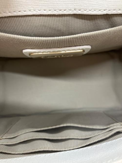 FURLA（フルラ）FURLA (フルラ) チェーンショルダーバッグ ホワイトの古着・服飾アイテム