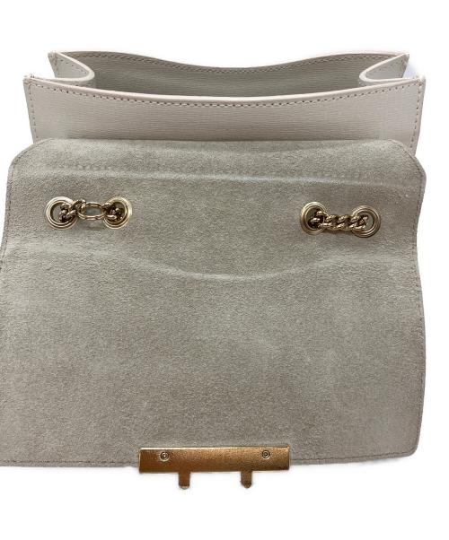 FURLA（フルラ）FURLA (フルラ) チェーンショルダーバッグ ホワイトの古着・服飾アイテム