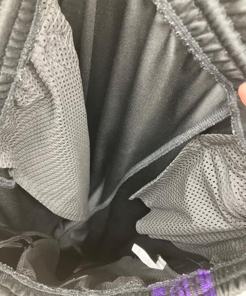 Needles（ニードルズ）Needles (ニードルズ) トラックパンツ ブラック×パープル サイズ:Ｍの古着・服飾アイテム
