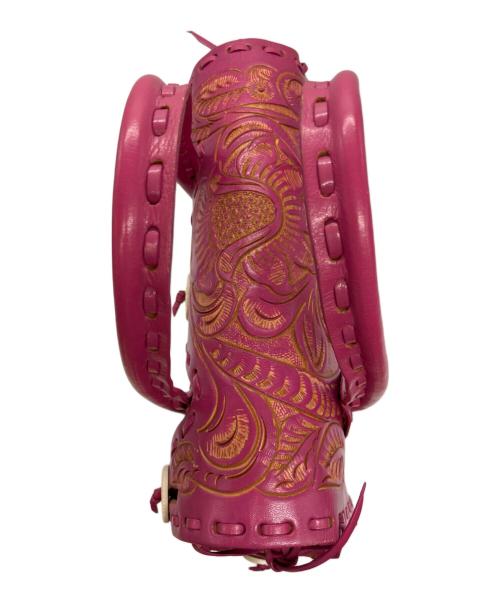 Carving Tribes（カービングトライブス）Carving Tribes (カービングトライブス) ハンドバッグ ショッキングピンクの古着・服飾アイテム