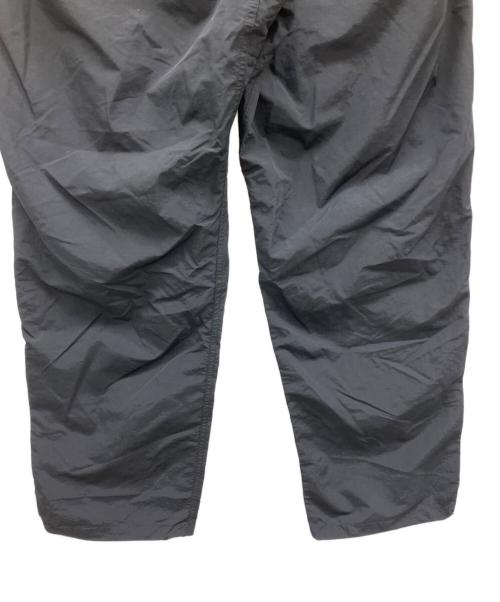 GRAMICCI（グラミチ）GRAMICCI (グラミチ) LOWERCASE NYLON TRACK PANT ブラック サイズ:XLの古着・服飾アイテム