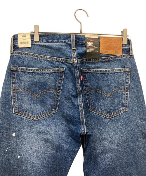 LEVI'S（リーバイス）LEVI'S (リーバイス) 501ペイントボタンフライデニムパンツ インディゴ サイズ:81cm/W32 未使用品の古着・服飾アイテム