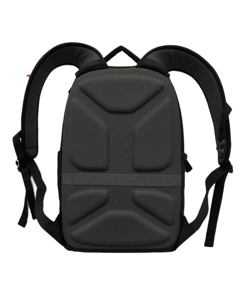 Manfrotto（マンフロット）Manfrotto (マンフロット) カメラリュック ブラックの古着・服飾アイテム