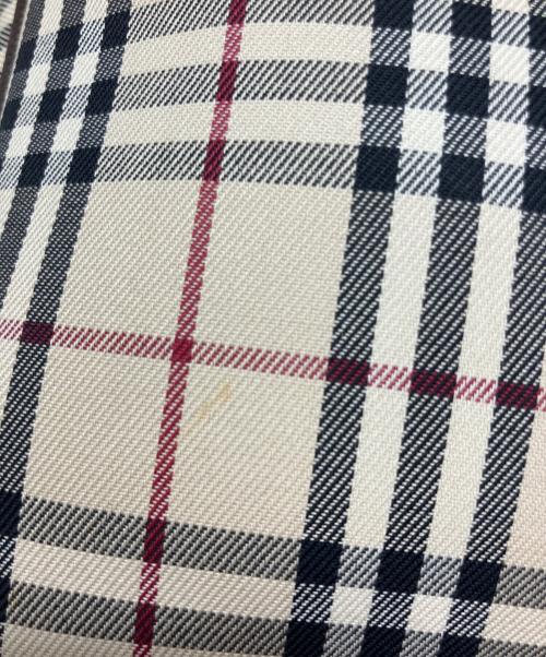 BURBERRY（バーバリー）BURBERRY (バーバリー) ショルダーバッグ ベージュの古着・服飾アイテム