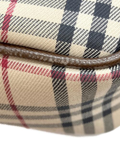 BURBERRY（バーバリー）BURBERRY (バーバリー) ショルダーバッグ ベージュの古着・服飾アイテム