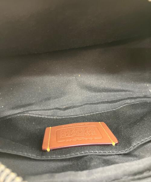 COACH（コーチ）COACH (コーチ) スモール トラベル キット・シグネチャー キャンバス ブラックの古着・服飾アイテム