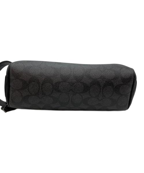 COACH（コーチ）COACH (コーチ) スモール トラベル キット・シグネチャー キャンバス ブラックの古着・服飾アイテム