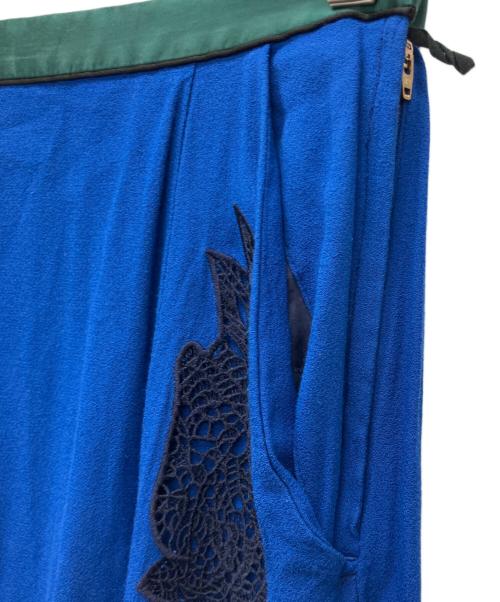 TOGA PULLA（トーガ プルラ）TOGA PULLA (トーガ プルラ) 15SS Embroidery Georgette Skirt ブルー サイズ:36の古着・服飾アイテム