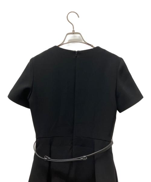 MaxMara（マックスマーラ）MaxMara (マックスマーラ) 半袖ワンピース ブラック サイズ:40の古着・服飾アイテム