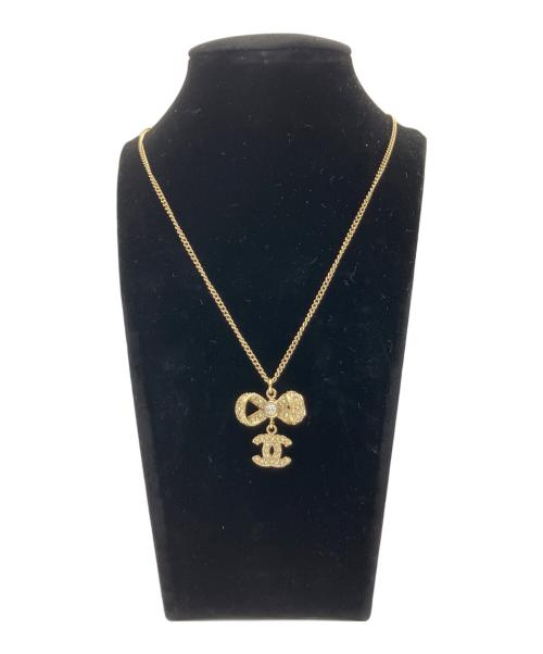 CHANEL（シャネル）CHANEL (シャネル) リボンモチーフ ココマークネックレスの古着・服飾アイテム