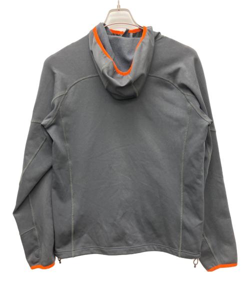 MOUNTAIN HARD WEAR（マウンテンハードウェア）MOUNTAIN HARD WEAR (マウンテンハードウェア) ジップパーカー グレー サイズ:Mの古着・服飾アイテム