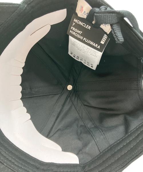 MONCLER（モンクレール）MONCLER (モンクレール) FRAGMENT DESIGN (フラグメントデザイン) BASEBALL HAT ブラック 未使用品の古着・服飾アイテム
