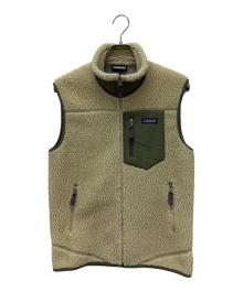 Patagonia（パタゴニア）の古着「クラシックレトロX」｜ベージュ