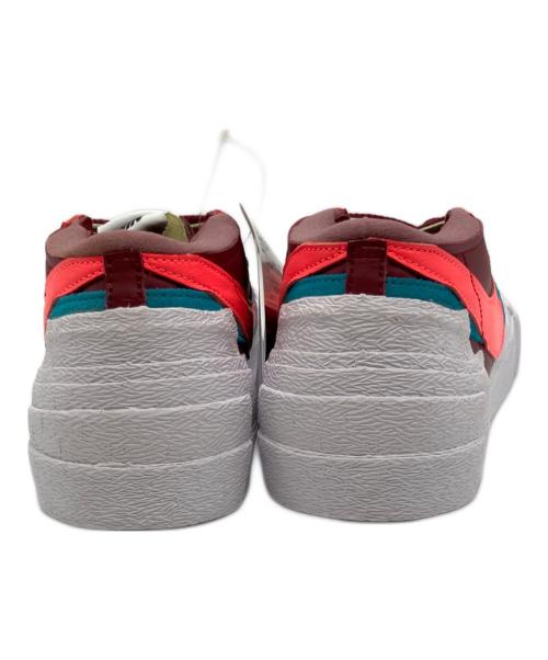 NIKE（ナイキ）NIKE (ナイキ) Blazer Low NIKE sacai KAWS マルチカラー サイズ:SIZE 28cm 未使用品の古着・服飾アイテム