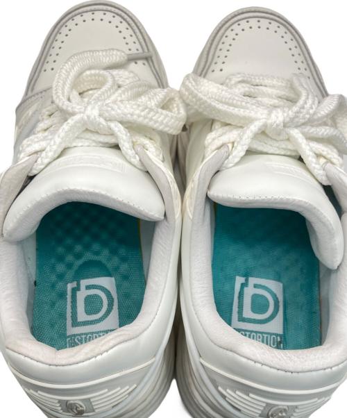 DISTORTION（ディストーション）DISTORTION (ディストーション) スニーカー ホワイト サイズ:27の古着・服飾アイテム
