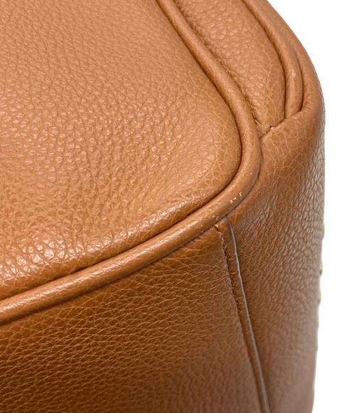 FURLA（フルラ）FURLA (フルラ) スタッズリュック ベージュの古着・服飾アイテム
