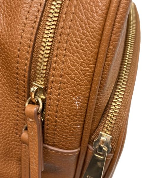 FURLA（フルラ）FURLA (フルラ) スタッズリュック ベージュの古着・服飾アイテム
