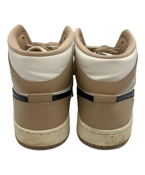 NIKE（ナイキ）NIKE (ナイキ) ハイカットスニーカー ベージュ×ホワイト サイズ:24.5の古着・服飾アイテム