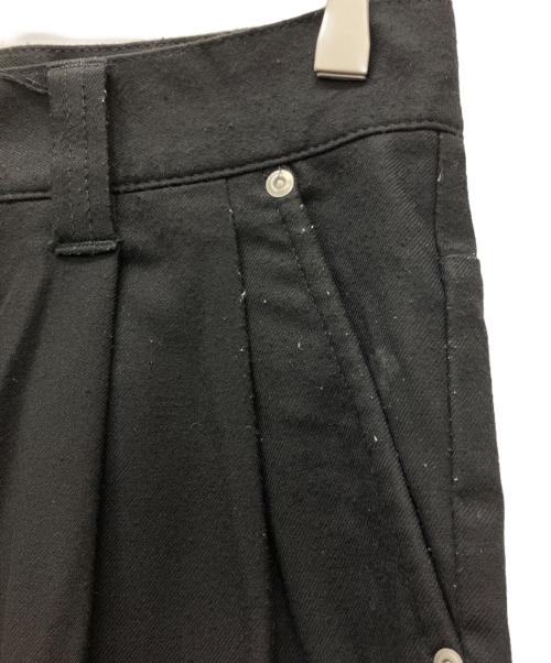 jieda（ジエダ）jieda (ジエダ) TWO TUCK SLACKS ブラック サイズ:2の古着・服飾アイテム