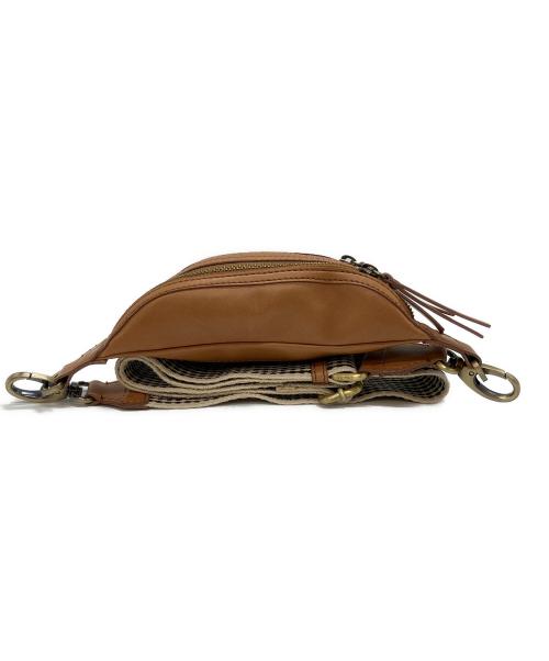O MY BAG（オーマイバッグ）O MY BAG (オーマイバッグ) ウエストバッグ キャメルの古着・服飾アイテム