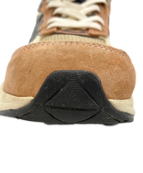 NEW BALANCE（ニューバランス）NEW BALANCE (ニューバランス) スニーカー ブラウン×ホワイト×ブラック サイズ:25.5の古着・服飾アイテム