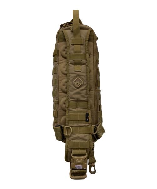 Hazard（ハザード）Hazard (ハザード) ワンショルダーバッグ ベージュの古着・服飾アイテム