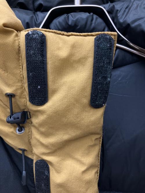 THE NORTH FACE（ザ ノース フェイス）THE NORTH FACE (ザ ノース フェイス) ダウンジャケット カーキ×ブラック サイズ:Sの古着・服飾アイテム