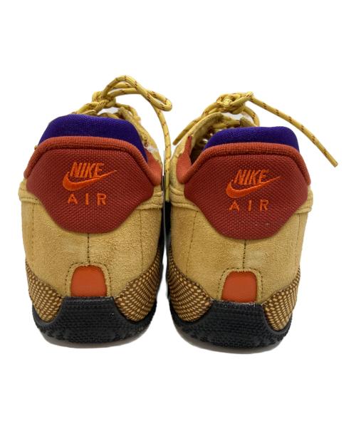 NIKE（ナイキ）NIKE (ナイキ) ローカットスニーカー イエロー×ブラウン サイズ:27 未使用品の古着・服飾アイテム