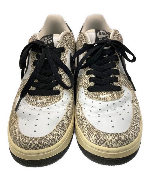 NIKE（ナイキ）NIKE (ナイキ) AIR FORECE1 グレー×ホワイト サイズ:27.5の古着・服飾アイテム