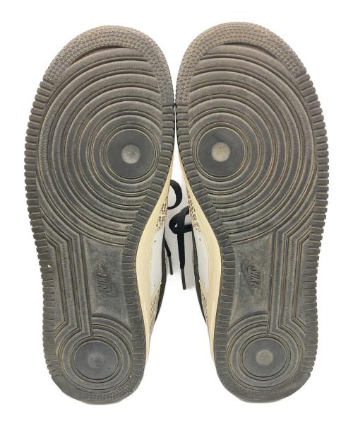 NIKE（ナイキ）NIKE (ナイキ) AIR FORECE1 グレー×ホワイト サイズ:27.5の古着・服飾アイテム