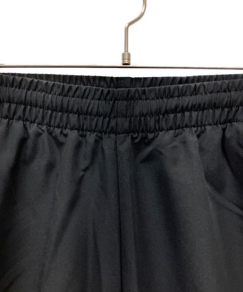 adidas（アディダス）adidas (アディダス) スリーストライプストラックスーツ ブラック サイズ:M 未使用品の古着・服飾アイテム