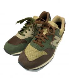 NEW BALANCE（ニューバランス）の古着「スニーカー」｜カーキ×ブラウン