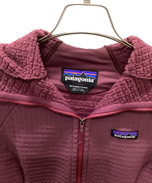 Patagonia（パタゴニア）Patagonia (パタゴニア) W’s R2 TechFace Hoody レッド サイズ:Ｍの古着・服飾アイテム