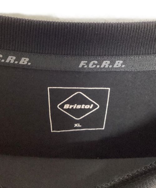 F.C.R.B.（エフシーレアルブリストル）F.C.R.B. (エフシーアールビー) SNEAKERWOLF SNEAKERWOLF SENJAFUDA EMBLEM TEE ブラック サイズ:XLの古着・服飾アイテム