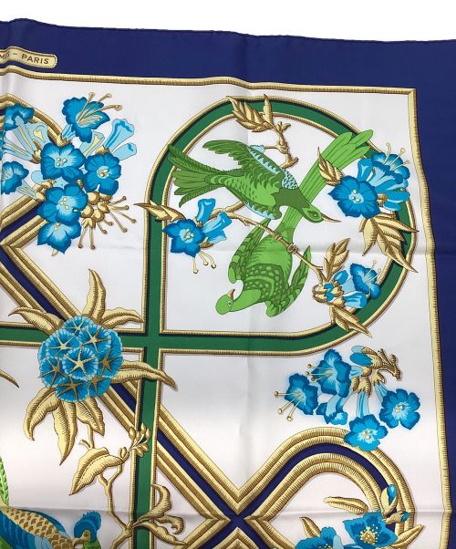 HERMES（エルメス）HERMES (エルメス) カレ90　CARAILES ブルー×ホワイトの古着・服飾アイテム