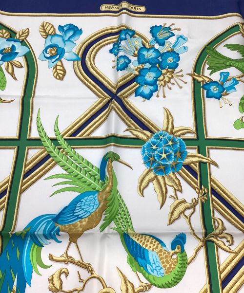 HERMES（エルメス）HERMES (エルメス) カレ90　CARAILES ブルー×ホワイトの古着・服飾アイテム