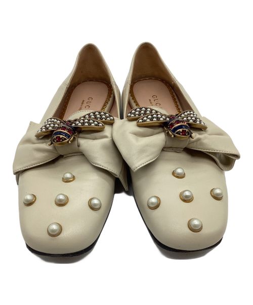 GUCCI（グッチ）GUCCI (グッチ) クイーンマーガレットビーアクセントローファー アイボリー サイズ:34の古着・服飾アイテム