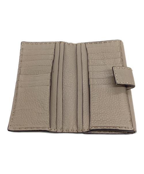 FENDI（フェンディ）FENDI (フェンディ) PEEKABOO WALLET ベージュの古着・服飾アイテム