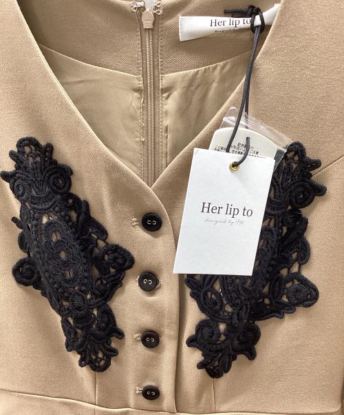 HER LIP TO（ハーリップトゥ）HER LIP TO (ハーリップトゥ) レースモチーフツイルロングドレス ベージュ サイズ:Sの古着・服飾アイテム